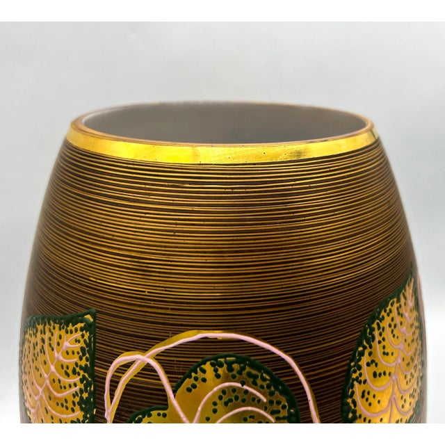 Vintage Oversized Gold Ceramic Vase With Leaf and Vine Motif – Hollywood Regency / Organic Luxe For Sale - Image 11 of 11