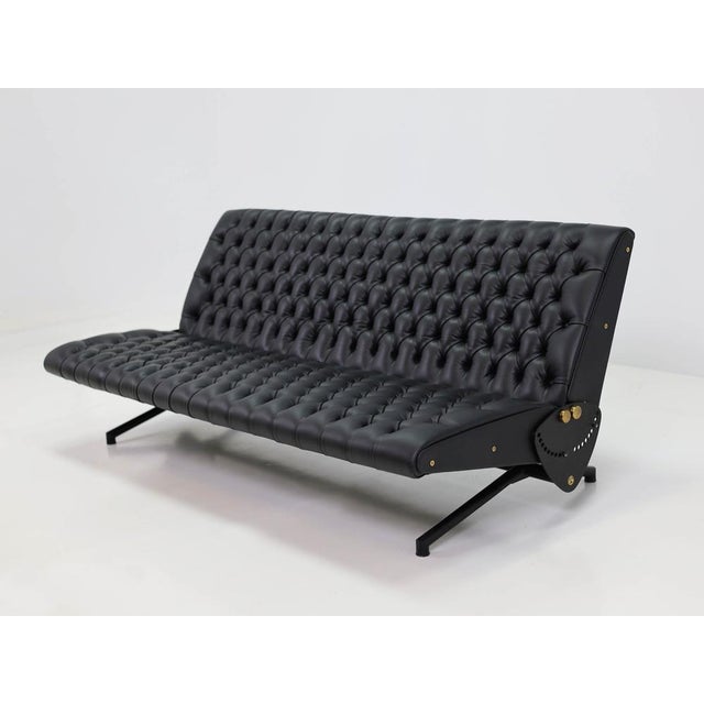 1950s Adjustable Sofa Bed in Quilted Leather by Osvaldo Borsani for Tecno, 1970 For Sale - Image 5 of 18