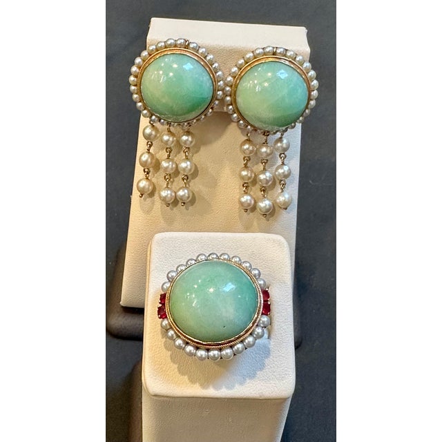 Vintage Natural Jade Earring & Ring Set + Natural Pearls, 14 K Yellow Gold 48 Gm For Sale In New York - Image 6 of 18