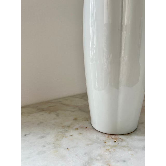 Vintage rosenthal studio line vase model 2737, designed by tapio wirkkala in the 1950s. Made in germany, this porcelain...