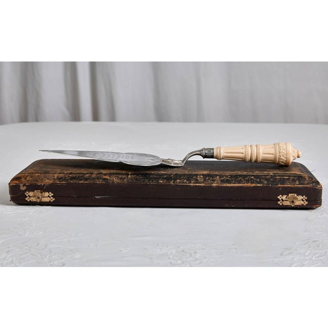 Purple Large 19th C. English Engraved Presentation Trowel For Sale - Image 8 of 9