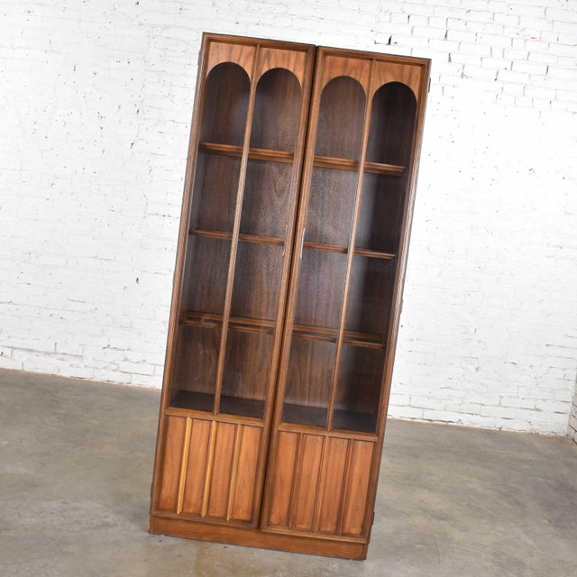 Keller Furniture MidCentury Modern Lighted Display Bookcase