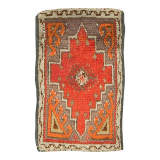 Galerie Shabab Collection Mid-20th Century Turkish Anatolian Throw Rug For Sale