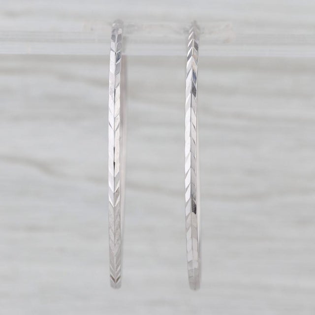 Modern Mid 20th Century Chevron Pattern Hoop Earrings 14k White Gold 47.2 X 2mm Round Hoops, Pair For Sale - Image 3 of 5
