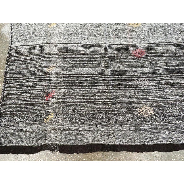 Charcoal Mid-20th Century Handmade Turkish Flatweave Kilim Accent Rug For Sale - Image 8 of 10