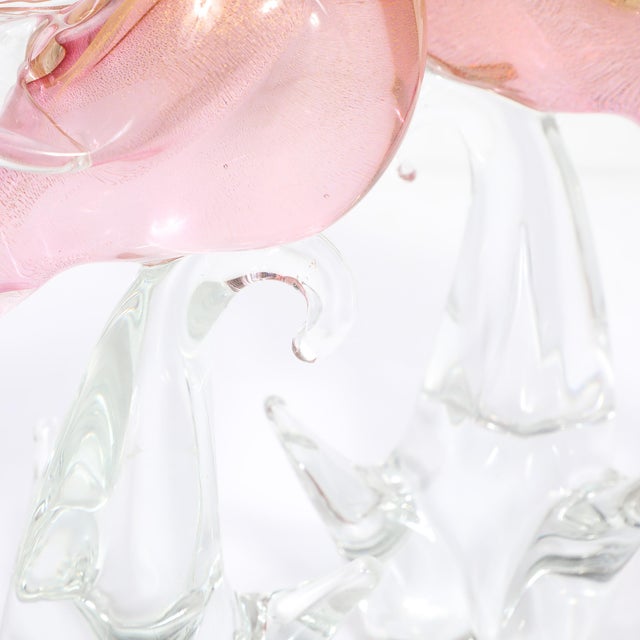 Pair of Mid-Century Hand-Blown Murano Rose Hued Cockateel Sculptures W/ 24k Gold For Sale - Image 10 of 13