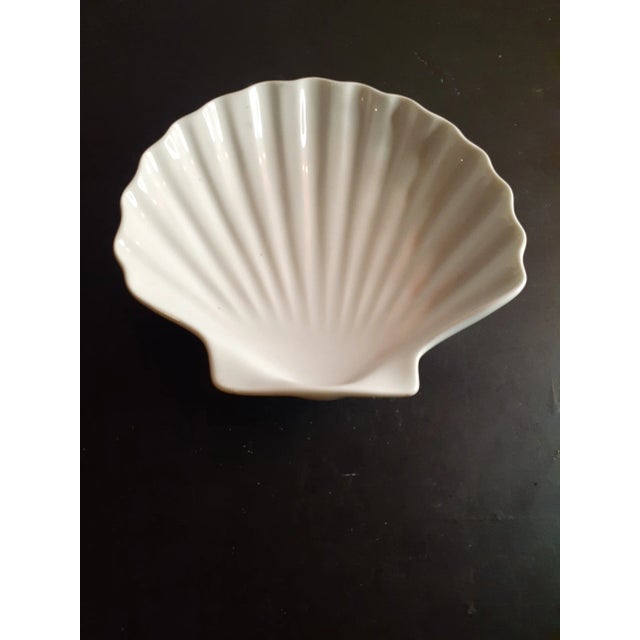 Dansk Portugal White Ceramic 6" Shell Shaped Trinket Holder For Sale In Dallas - Image 6 of 9