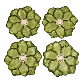 Vintage Mid-Century Modern Ambiance Daffodils Sculptural Green Charger Plates- Set 4 For Sale