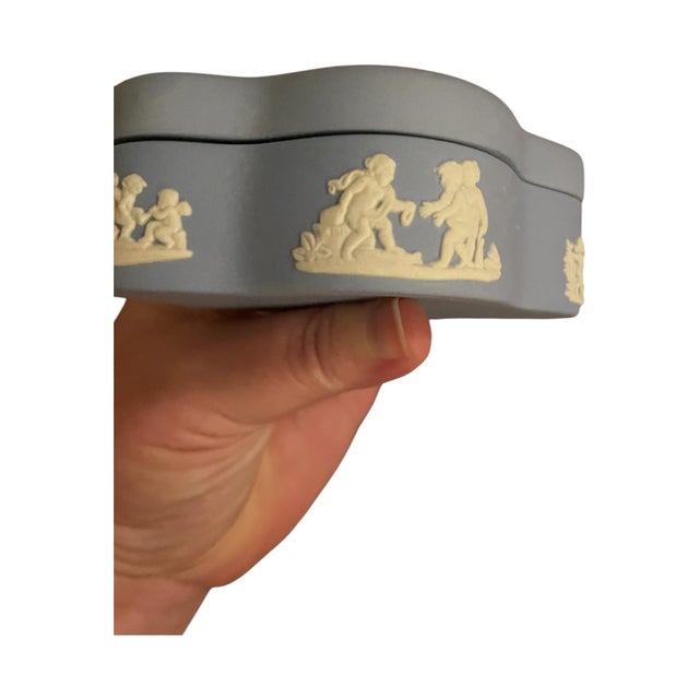 Mid 20th Century Mid 20th Century Wedgwood Light Blue Jasperware Star Shaped Trinket Box For Sale - Image 5 of 11