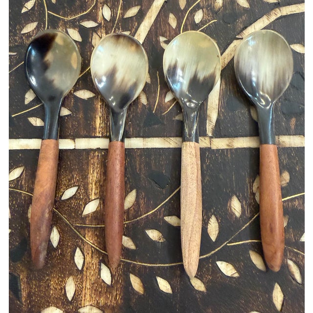 Hand Carved Teak Handle Horn Spoons Set of 4 For Sale - Image 11 of 11
