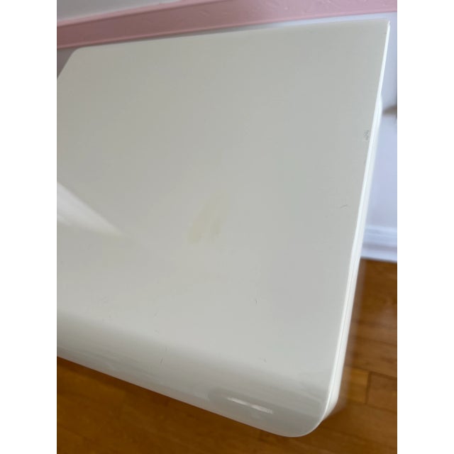 1970 Rougier Lacquer Pedestal, Made in Canada For Sale In New York - Image 6 of 10