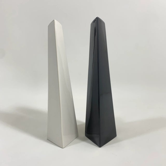 Postmodern Slanted Black and White Vase Pair by Studio Nova For Sale - Image 9 of 13