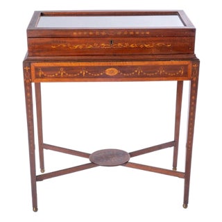 Early 20th Century Wonderful Inlaid Mahogany Vitrine For Sale