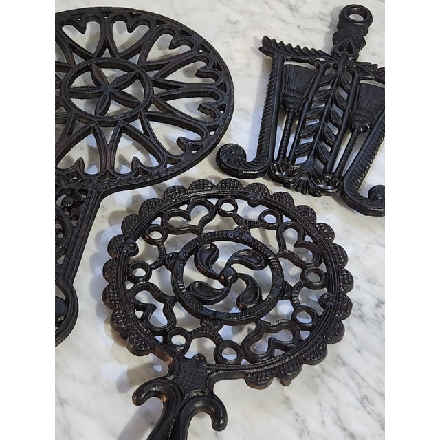 Late 20th Century Cast Iron Grain & Tassel Trivets- Set of 3 For Sale - Image 10 of 10