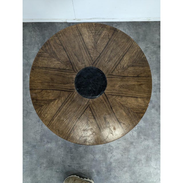 Circular Side Table in the style of Jules Leleu, 1930s, in Very Good conditions.