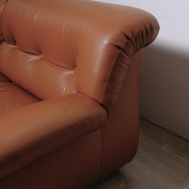 Italian Three-Seater Leather Sofa, 1970s For Sale - Image 10 of 18