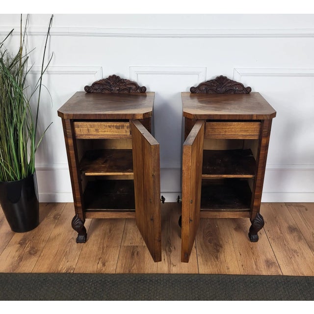 Italian Art Deco Nightstands in Burl Walnut, 1940s, Set of 2 For Sale - Image 6 of 10