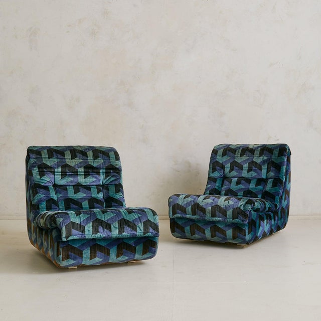 1970s Italian Lounge Chair in Original Geometric Upholstery, 1970s - 3 Available For Sale - Image 5 of 11