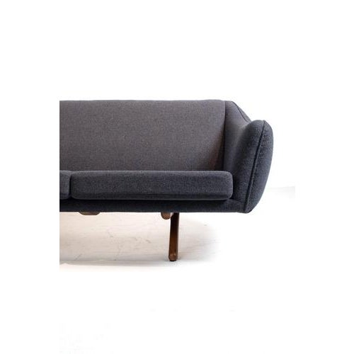 ML-90 Sofa by Illum Wikkelsø For Sale - Image 4 of 9