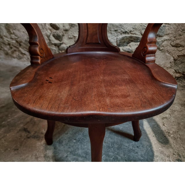 Antique Early 20th Century Swivel Desk Chair in Walnut For Sale - Image 11 of 18