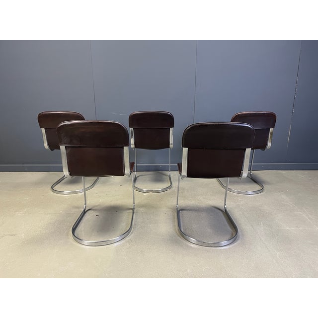 1970s Italian Cantilever Dining Chairs in Chrome and Leather from Cidue, 1970s, Set of 5 For Sale - Image 5 of 9