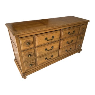 Vintage Mid Century Modern Thomasville 12 Drawer Dresser For Sale