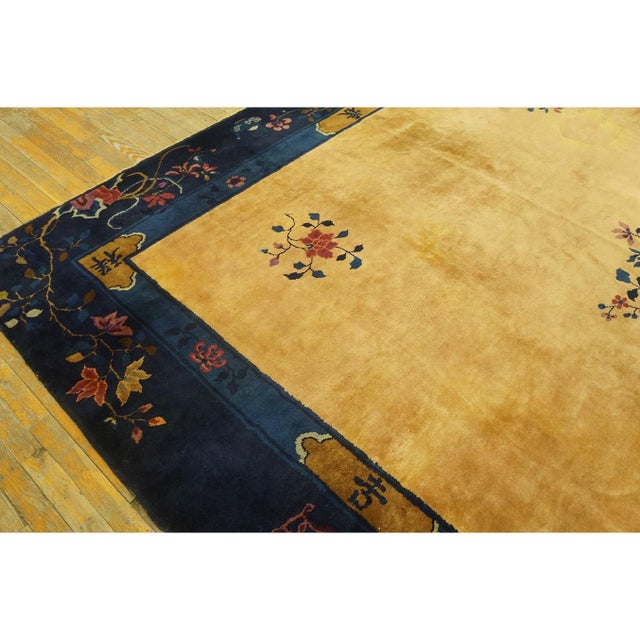 Art Deco 1920s Camel Floral Vase Modern Antique Chinese Art Deco Wool Rug 8'10" X 11'6" For Sale - Image 3 of 10