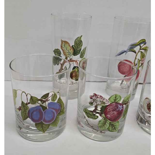 1960s Portmeirion 4 Highballs & 4 Rocks Glasses With Fruit Pattern Set For Sale - Image 4 of 11