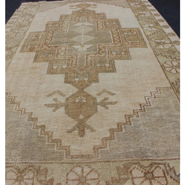 Brown Vintage Turkish Oushak Rug in Sage Green, Taupe, Light Brown, and Light Green For Sale - Image 8 of 13
