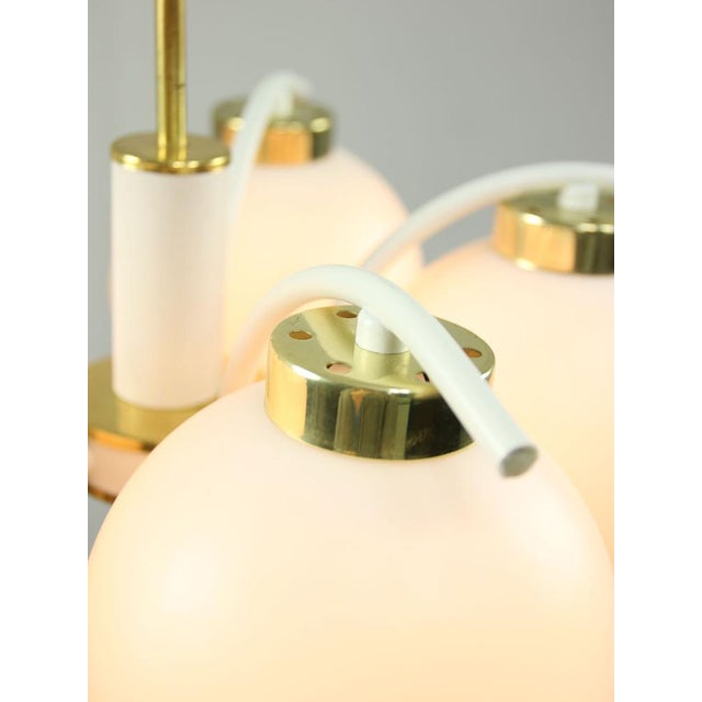 Mid-Century Modern Italian Brass and Opaline Chandelier For Sale - Image 6 of 18