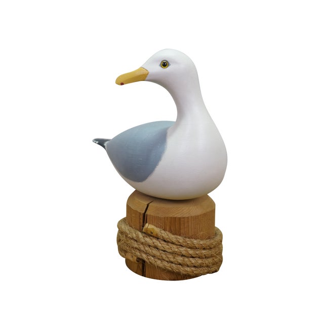 Vintage Lynda C. Bryan hand-carved pine wooden wildlife sculpture beautifully captures the likeness of a Herring Gull...