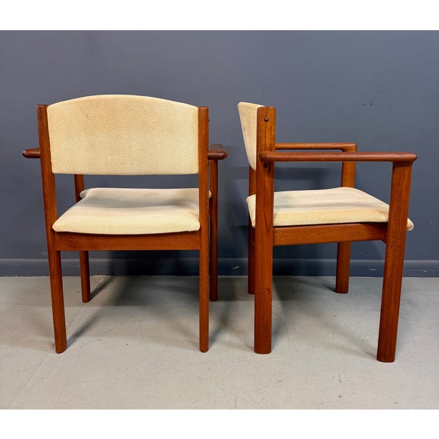 Set of Six Scandinavian Modern Teak Stacking Armchairs, Denmark or Norway, 1970s For Sale In Philadelphia - Image 6 of 13