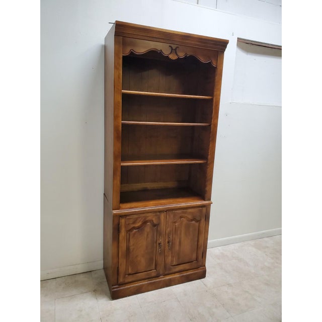 1990s Ethan Allen Bookcase French Country Display Cabinet Shell Carved Fin. 236 For Sale - Image 11 of 11