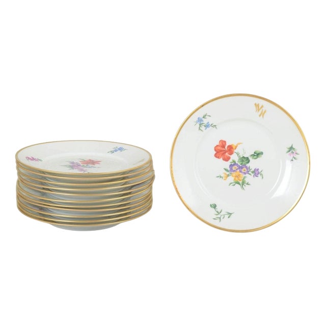 Porcelain Plates with Floral Motifs from Rosenthal, 1930s, Set of 12 For Sale