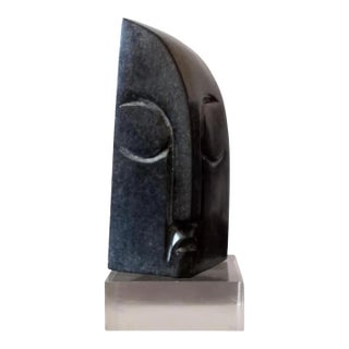 Luke Office Signed Shona Springstone Sculpture – Modernist Stylized Head For Sale