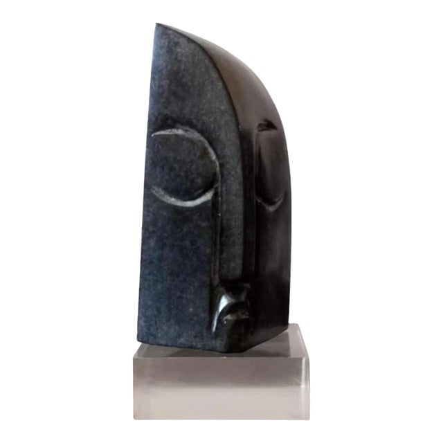 Luke Office Signed Shona Springstone Sculpture – Modernist Stylized Head For Sale