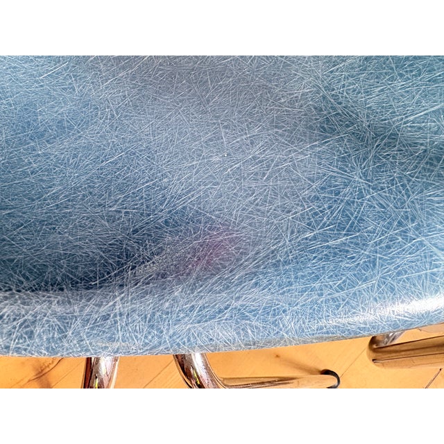 DSS Chairs in Fiberglass by Charles and Ray Eames for Herman Miller, 1970s, Set of 4 For Sale - Image 17 of 18