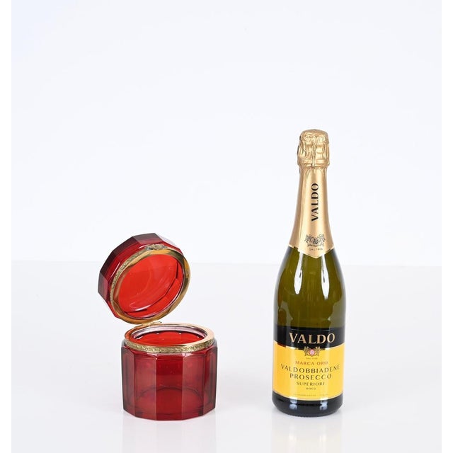 Ruby Red and Gilt Silver Faceted Murano Glass Jewelry Box, Italy, 1920s For Sale - Image 4 of 14