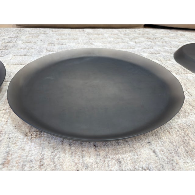 Mid-Century Modern Tina Frey, Purist Large 18" Tray Platter, Food Safe Resin in Gray For Sale - Image 3 of 8