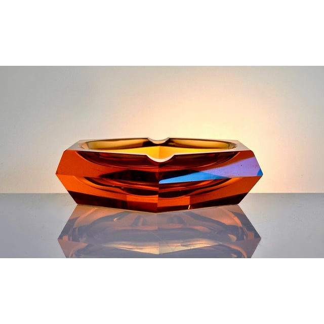 Art Deco Faceted Cut Hexagonal Amber-Colored Crystal Glass Ashtray, Bohemia, Former Czechoslovakia, 1920s For Sale - Image 13 of 13