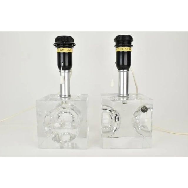 Crystal Cubic Table Lamps from Royal Leerdam, 1970s, Set of 2 For Sale - Image 10 of 12