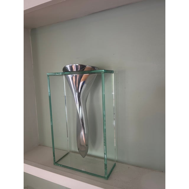 1980s Lisa Mori “Twisted Tornado” Italian Postmodern Aluminum & Glass Sculptural Vase, 13”h For Sale - Image 16 of 16