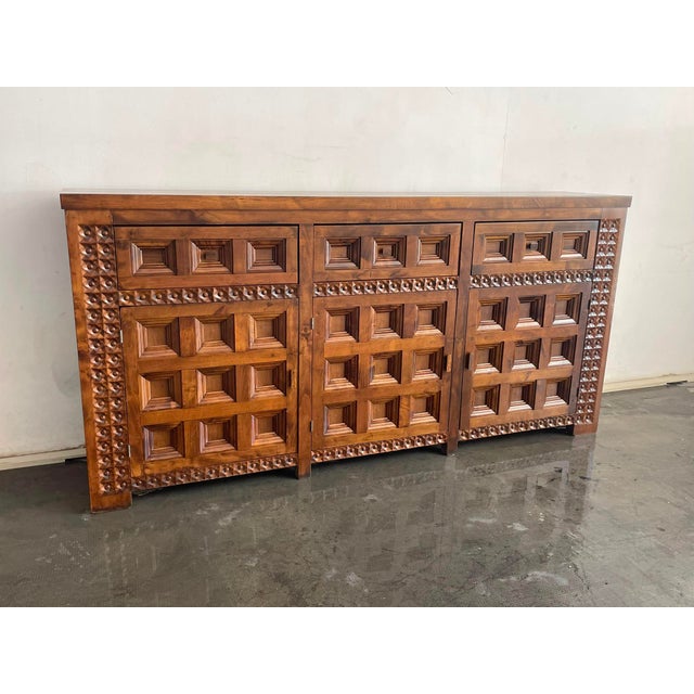 1960s Spanish Pine Brutalist Sideboard, 1960s For Sale - Image 5 of 7