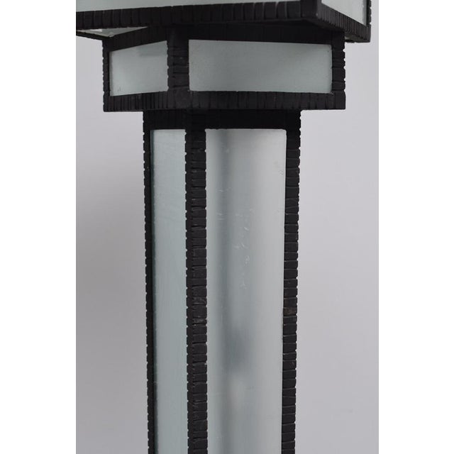 Black Large Art Deco Floor Lamps Hotel Hammered Iron and Glass, France, 1930s, Set of 2 For Sale - Image 8 of 18