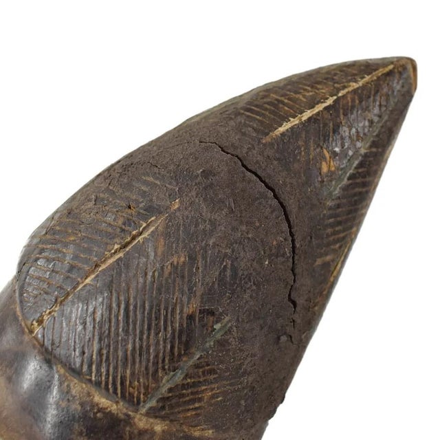 Early 20th Century Anyi Attye Seated Female Figure Côte d'Ivoire For Sale - Image 4 of 9