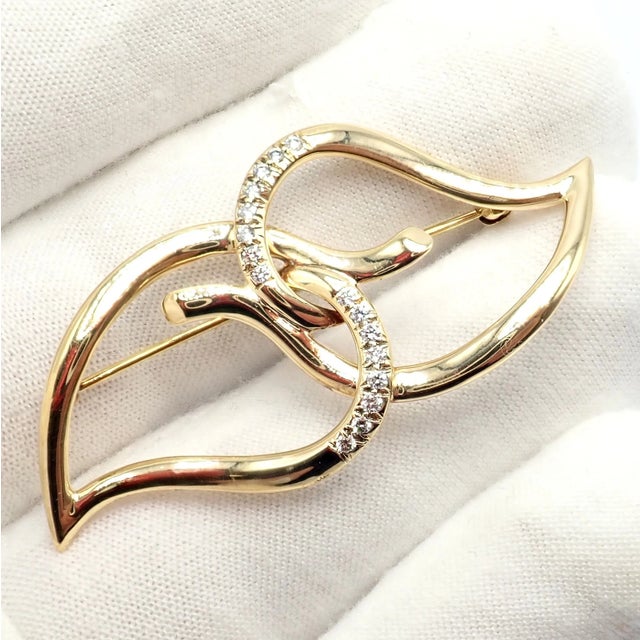 Vintage Tiffany & Co. Yellow Gold Diamond Two Leaf Double Brooch Pin For Sale - Image 10 of 13
