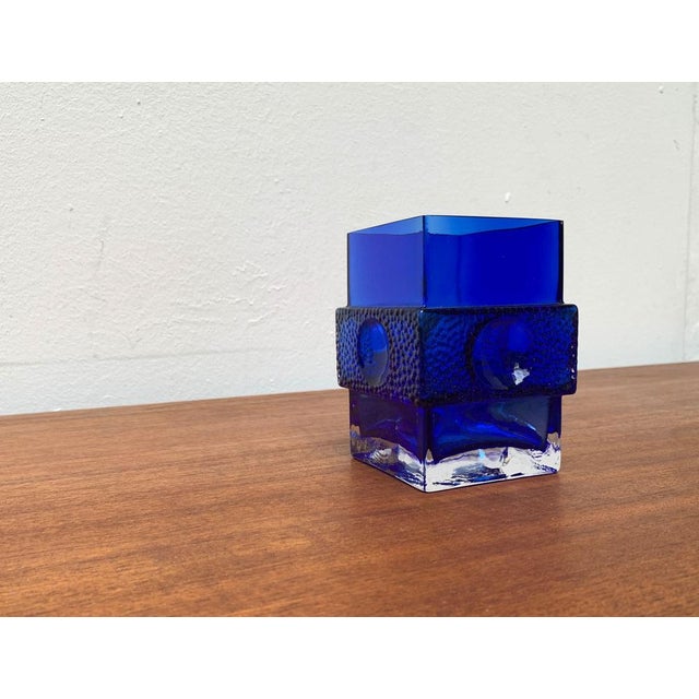 Mid-Century Modern Space Age Glass Block Vase, 1960s For Sale - Image 3 of 18