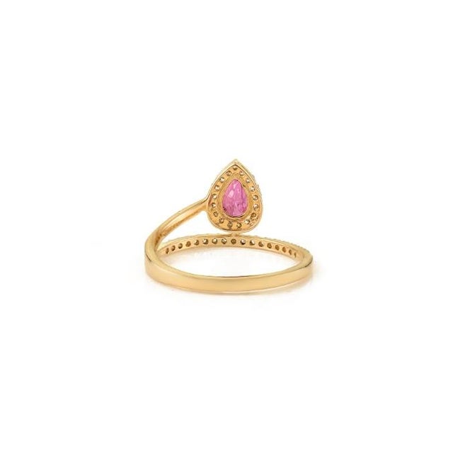 Metal 1 Carat Flaoting Ruby Diamond Halo Contemporary Ring in 14k Yellow Gold Size 5 For Sale - Image 7 of 11