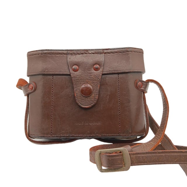 Vintage 1950s Olympus 35 Camera With Leather Case For Sale - Image 4 of 6