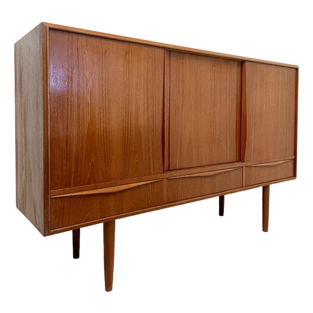 1960s Danish Teak Buffet / Credenza / Bar Cabinet For Sale
